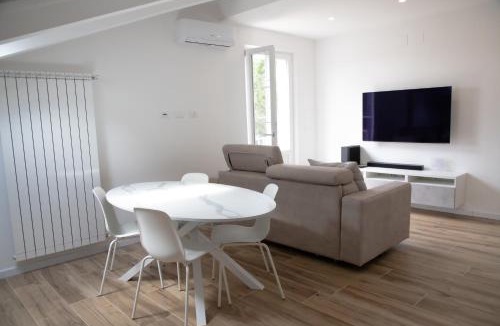 Tirrenia Apartment | Villa Serena - Armonia Apartment