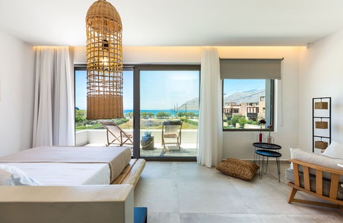 Plakias Villa | Villa Smili- Naiades Plakias/3 bedrooms,luxury,beachfront
