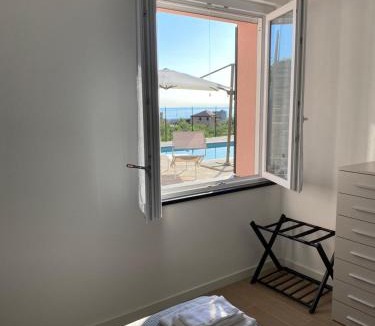 Rezza Apartment | Villa swimming pool Ca'Du'Ma' Portofino view est