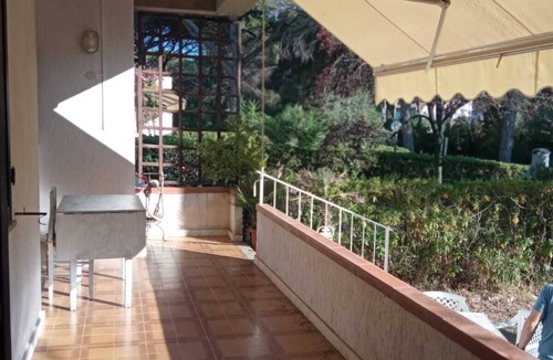 Principina a Mare Apartment | Villa with garden