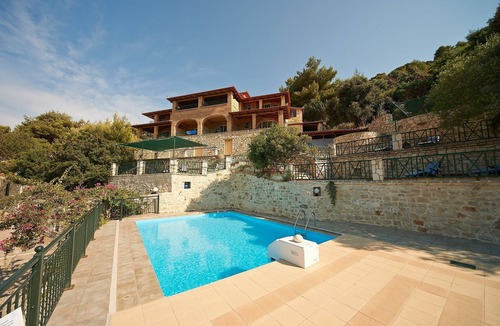 Marathias Apartment | Villas Cavo Marathia - Studio with sea views and pool in a dream location
