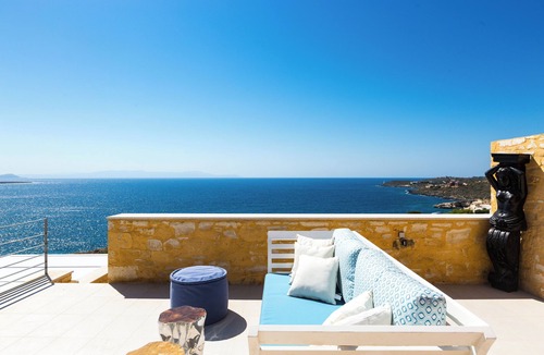 Chorafakia Villa | Villas Maya 3-bedroom villa in fabulous Chorafakia with private pool