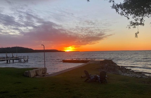 Sister Bay House | Waterfront & Dock, Walking Distance To Downtown!