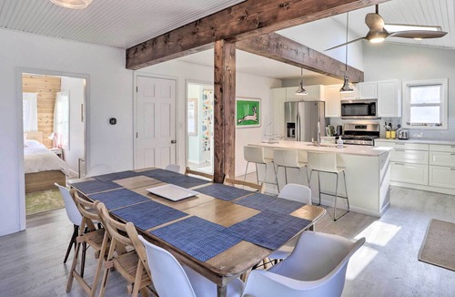 Lakeside Cottage | Waterfront Lakeside Michigan Vacation Rental
