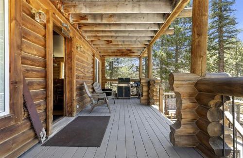 Bear Valley House | Whispering Pines Lodge | Family Mountain Retreat