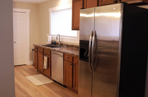 Lapeer House | Windrose Resort Historical Downtown Lapeer