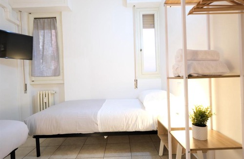 Peretola Apartment | Wine Apartments Florence Verdicchio