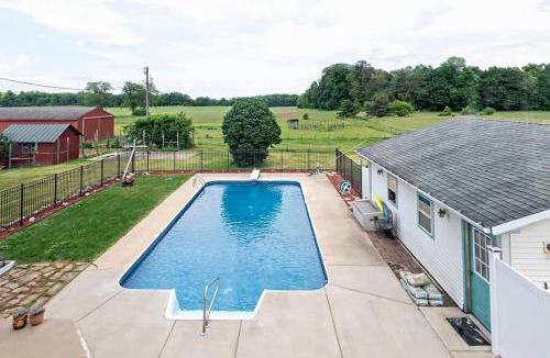 Benton Harbor House | Wine Country Oasis Charming Farmhouse 10 Acres