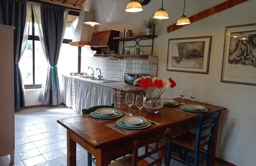 Radicondoli House | Wohnung La Capanna mit Garten und Pool by Interhome
