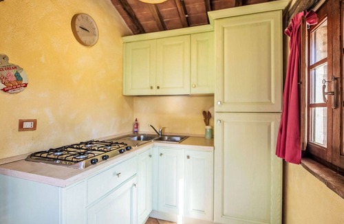 Pari Villa | Wonderful private villa for 4 people with WIFI, patio, pets allowed and panoramic view