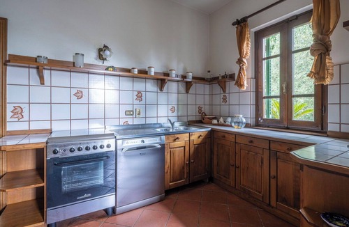 Monsummano Terme Villa | Wonderful private villa for 6 guests with A/C, WIFI, TV, balcony, pets allowed and panoramic view
