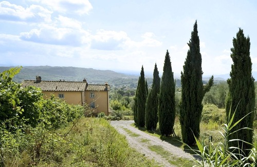 Capannori Villa | Wonderful private villa with private pool, hot tub, A/C, TV, patio, panoramic view, close to Lucca
