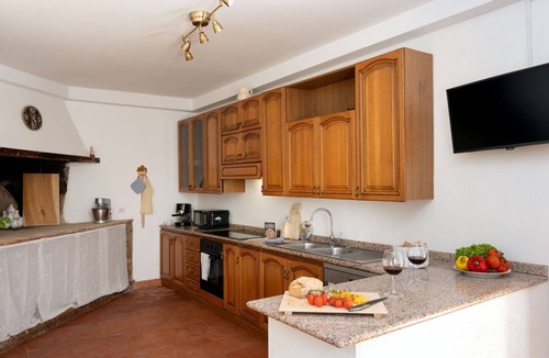 Montaione Villa | Wonderful private villa with A/C, WIFI, private pool, TV, pets allowed and panoramic view