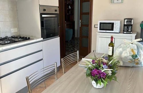 Capannori Villa | Wonderful private villa with WIFI, private pool, A/C, patio and pets allowed, close to Lucca