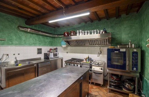 Pieve di Chio Villa | Wonderful private villa for 16 people with private pool, WIFI and TV