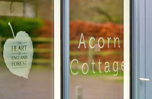 Ardens Grafton House | Wonderful villa for 3 guests with WIFI, TV and pets allowed