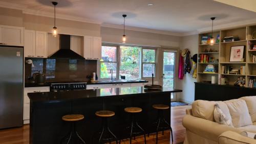 Marysville House | Woodbine Lodge