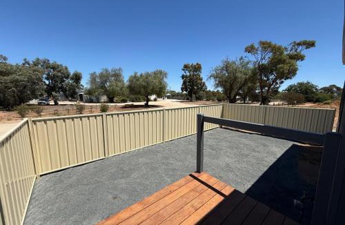 Woomelang Apartment | Woomelang Cabin Silo Trail Two Bedroom Cabin Queen and KSing