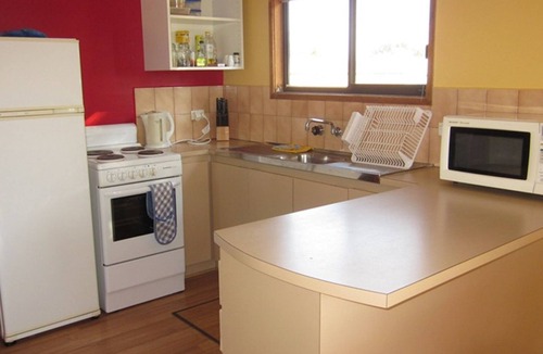 Cowes House | Wyndham Beach House Close to the beautiful beaches