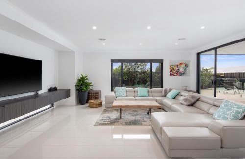 Cowes House | Xenia of Cowes