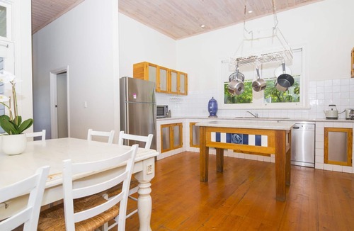 Wandin North House | Yarra Valley Strawberry Farms