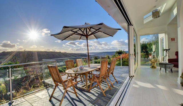 4 Bed in Morcombelake (oc-wy403)