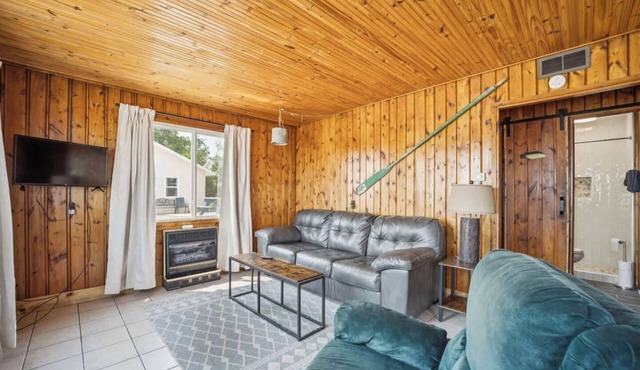 #5 | Lake Views with Big Windows & New Bath
