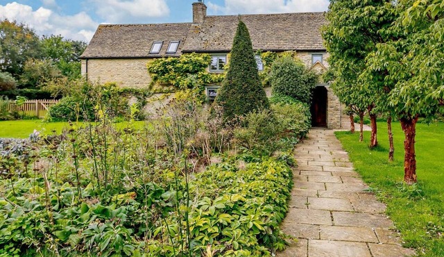 6 Bed in Lechlade (oc-93251)