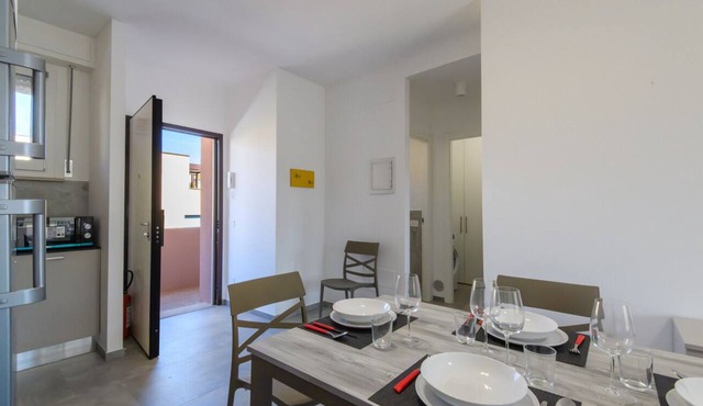 A comfortable and welcoming 60 square meters apartment, perfect for two people, located on the second floor of a building with an elevator (NOT accessible to people with disabilities).The property is situated in a quiet area and is ideally located for th