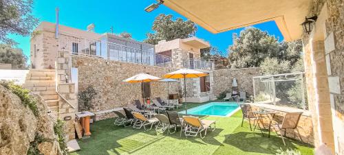 Achlades The Mountain Paradise Villas - Suite with pool and balcony with amazing view!