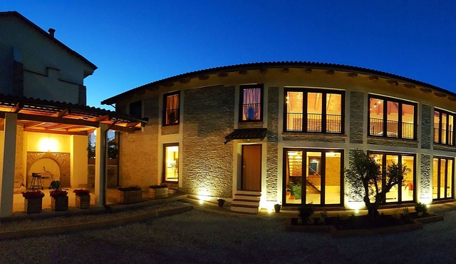 ALBA LANGHE MANGO UNESCO HOLIDAY HOME WHOLE HOLIDAY HOME WIFI FREE