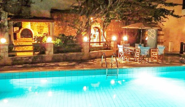 Amarandos Villa