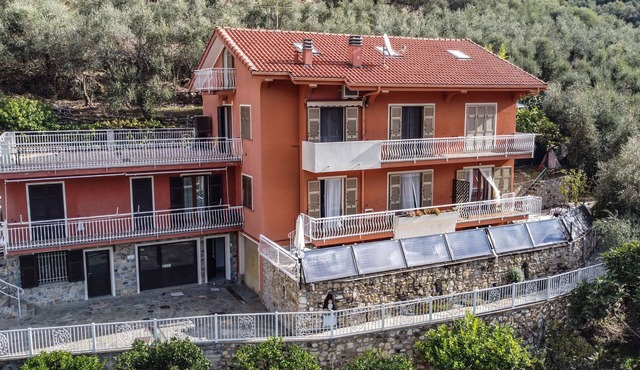 Apartment Sun Farm La Rocca
