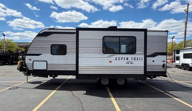 Aspen RV@Riverview RV Resort-RiverViews/fishing pier/freighter watching/fire pit