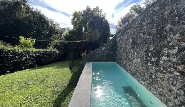 Authentic Country House with Pool between Umbria and Tuscany – Casa Buganza