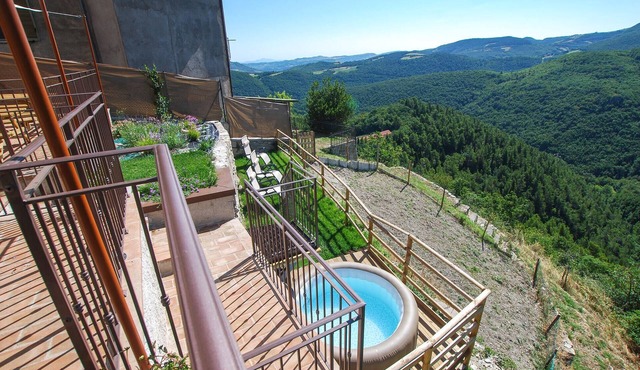 Awesome home in Castelletta with WiFi