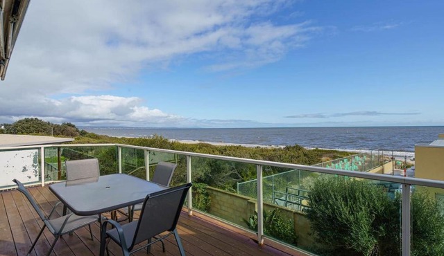 Beachfront at Bonbeach - A Coastal Lifestyle Gem