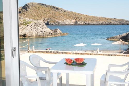 Beachfront Studio Kyma East ~ Crete's Hidden Gem
