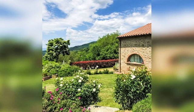Beautiful apartment for 6 guests with pool, WIFI, A/C, TV and panoramic view