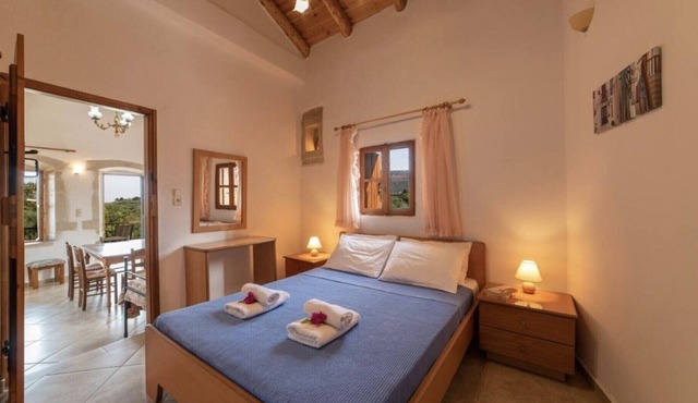 Beautiful cozy villa in the picturesque village of Gavalochori