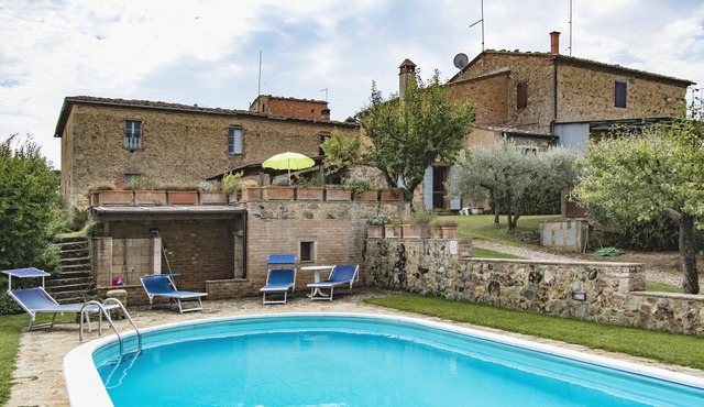 Beautiful private villa with WIFI, private pool, TV and panoramic view, close to Montepulciano