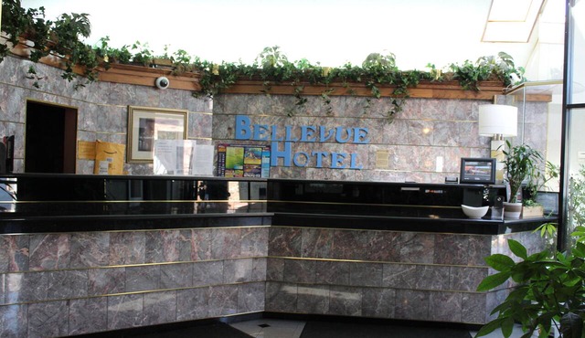 Bellevue Hotel & Suites