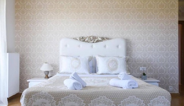BH201 - R - Villa Heraklion /coordinates: 35.287991, 25.232259