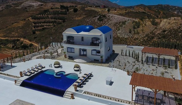 BH237 - R - Villa Heraklion