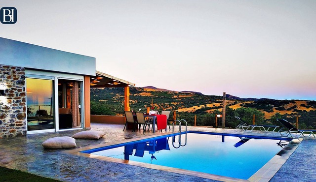 BH532 - B - Villa Rethymno