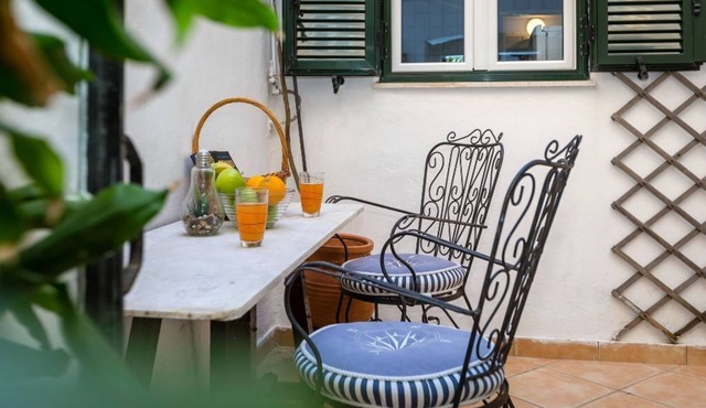 Bio-climatic Cave Studio with private terrace
