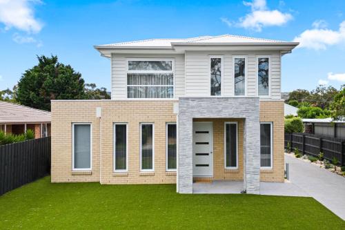 Brand New Luxury Holiday Home