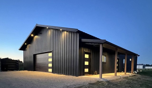 Brand new spacious 4-bedroom house close to Egg Harbor
