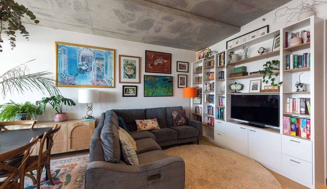 Brunswick Retreat! 5th floor 1-bed Unit w Parking