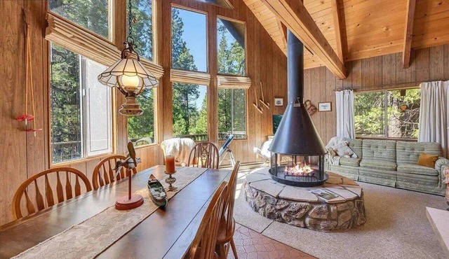 Cabin 3bed 2bath at Strawberry 10min to Pinecrest Lake Hiking House for Family